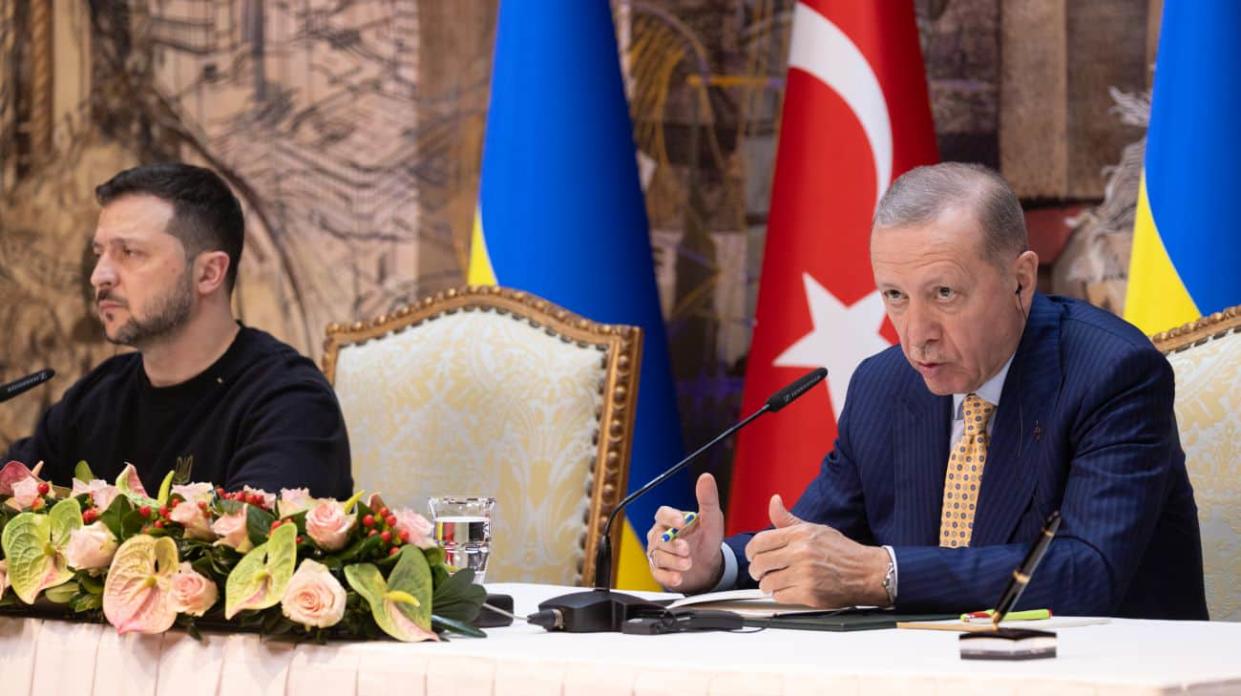 Zelenskyy and Erdoğan on 8 March 2024 in Istanbul. Photo: Getty Images