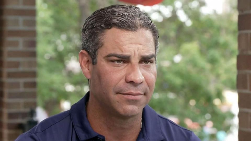 PHOTO: Miami's mayor thinks “America will do something different” when considering him as the country’s next commander in chief. (ABC News)