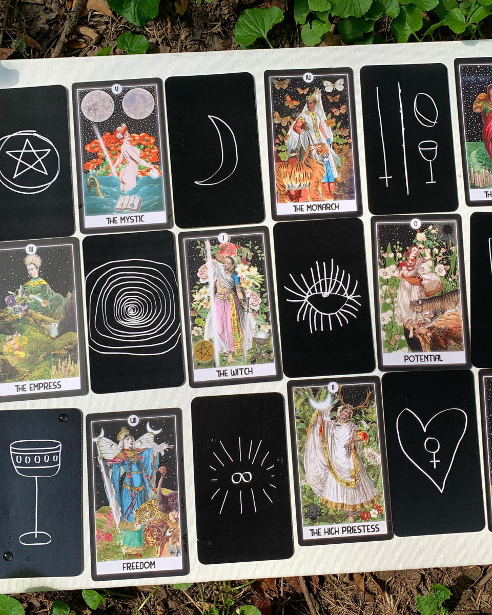 Linzi Silverman tarot cards intuitive goddess deck