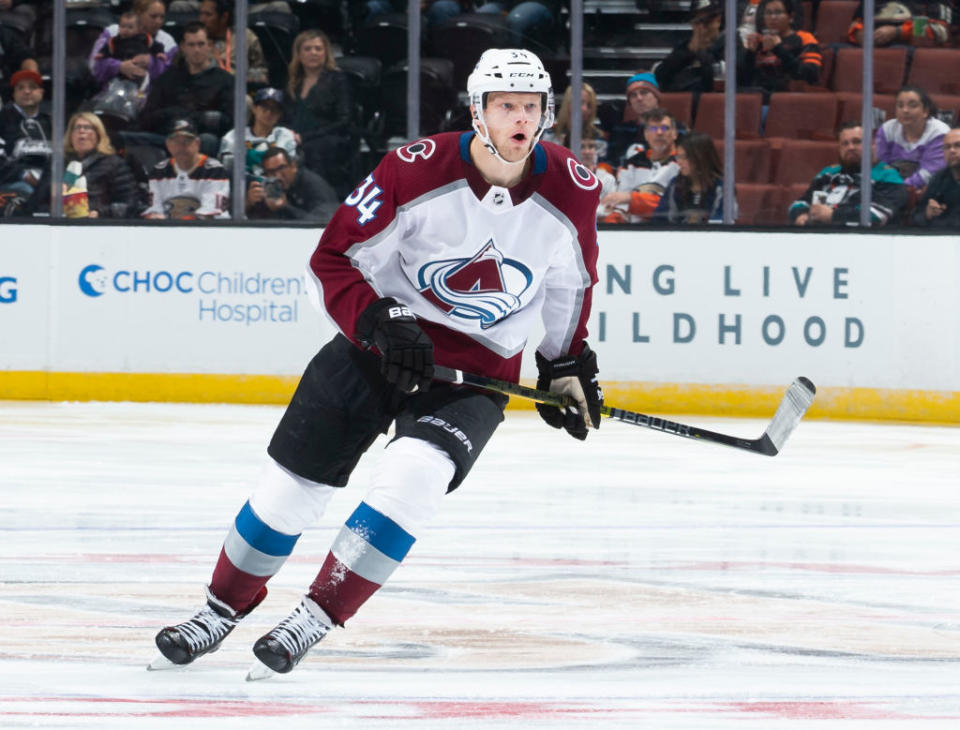 Colorado shipped Carl Soderberg and his $4.75-million cap hit to the Arizona Coyotes on Tuesday. (Getty) 