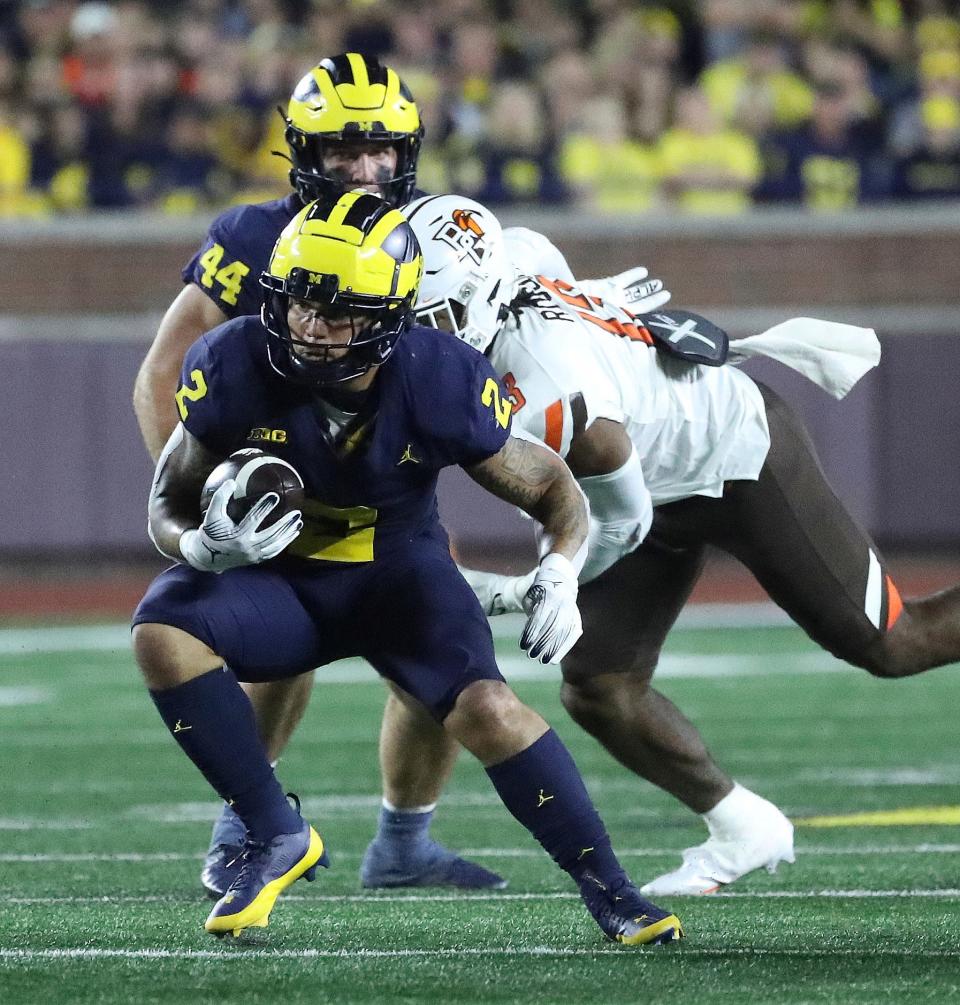 Michigan running back Blake Corum runs the ball during the second half of Michigan's 31-6 win on Saturday, Sept. 16 2023, in Ann Arbor.