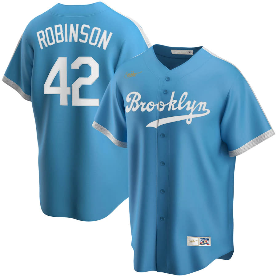 Maillot Brooklyn azul con Robinson y 42 en la espalda.