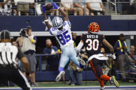 Dallas Cowboys wide receiver Noah Brown (85) hauls in a touchdown in front of Cincinnati Bengals safety Jessie Bates III (30) during the first half of an NFL football game Sunday, Sept. 18, 2022, in Arlington, Tx. (AP Photo/Ron Jenkins)