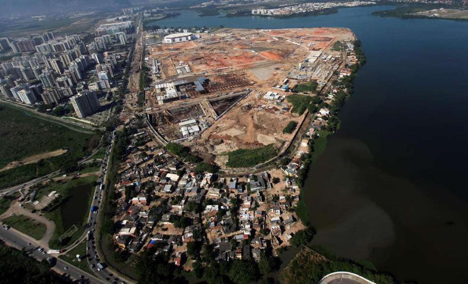 Destruction and rebuilding in Vila Autodromo for the Rio Olympics