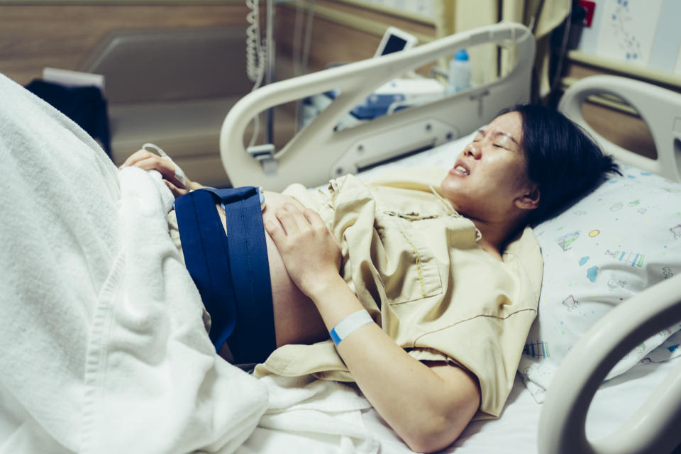 孕婦想剖腹產被老公拒絕。（示意圖／Getty Images）