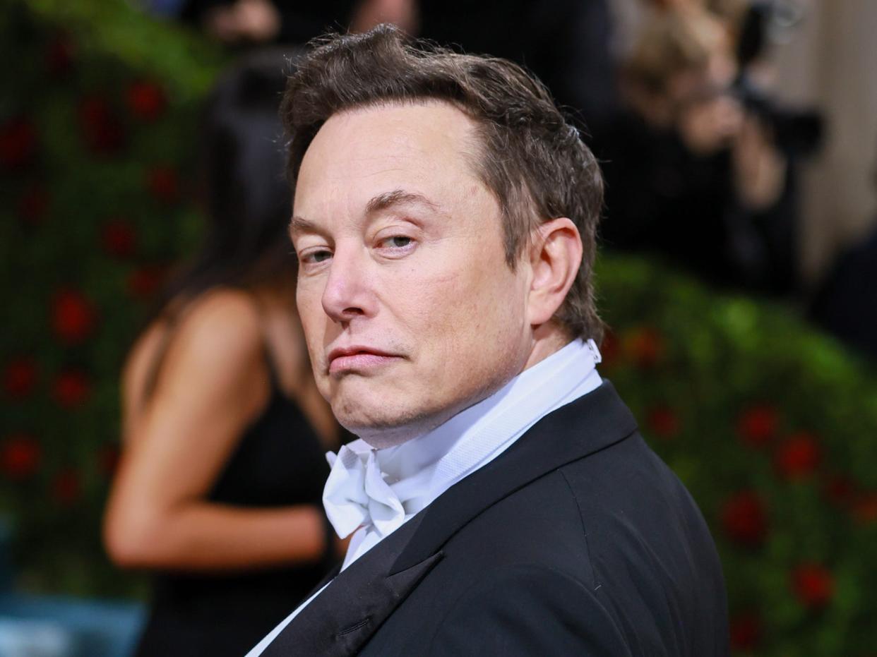 Elon Musk attends The 2022 Met Gala Celebrating "In America: An Anthology of Fashion" at The Metropolitan Museum of Art on May 02, 2022 in New York City.