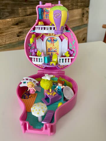 <p>Courtesy of Krystyna Roman and Angelo Bituin</p> A Polly Pocket set from Krystyna Roman's collection