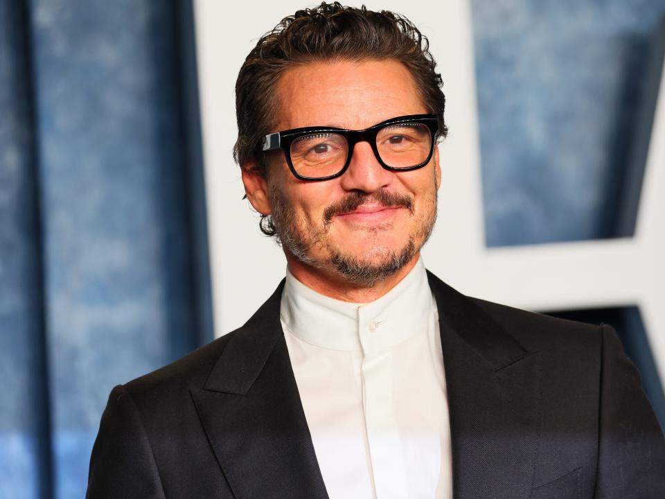 Pedro Pascal attends the 2023 Vanity Fair Oscar Party Hosted By Radhika Jones at Wallis Annenberg Center for the Performing Arts on March 12, 2023
