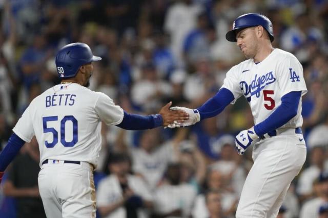 Dodgers continue dominant month with shutout and sweep of Diamondbacks