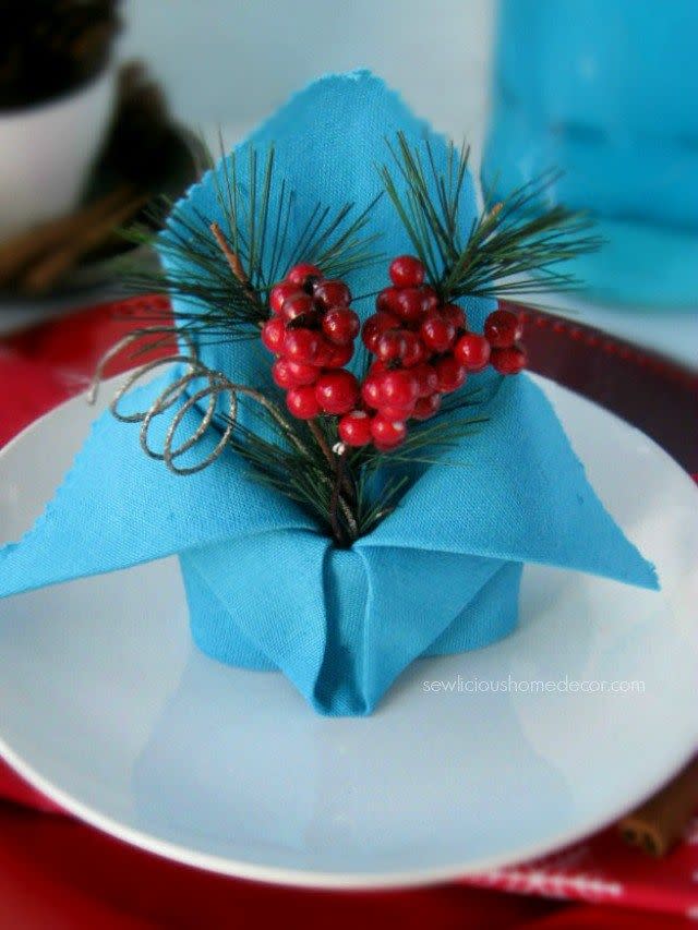 The Best Napkin Folding Ideas — The Best Napkin Folding Ideas to Up Your  Holiday Hosting Game