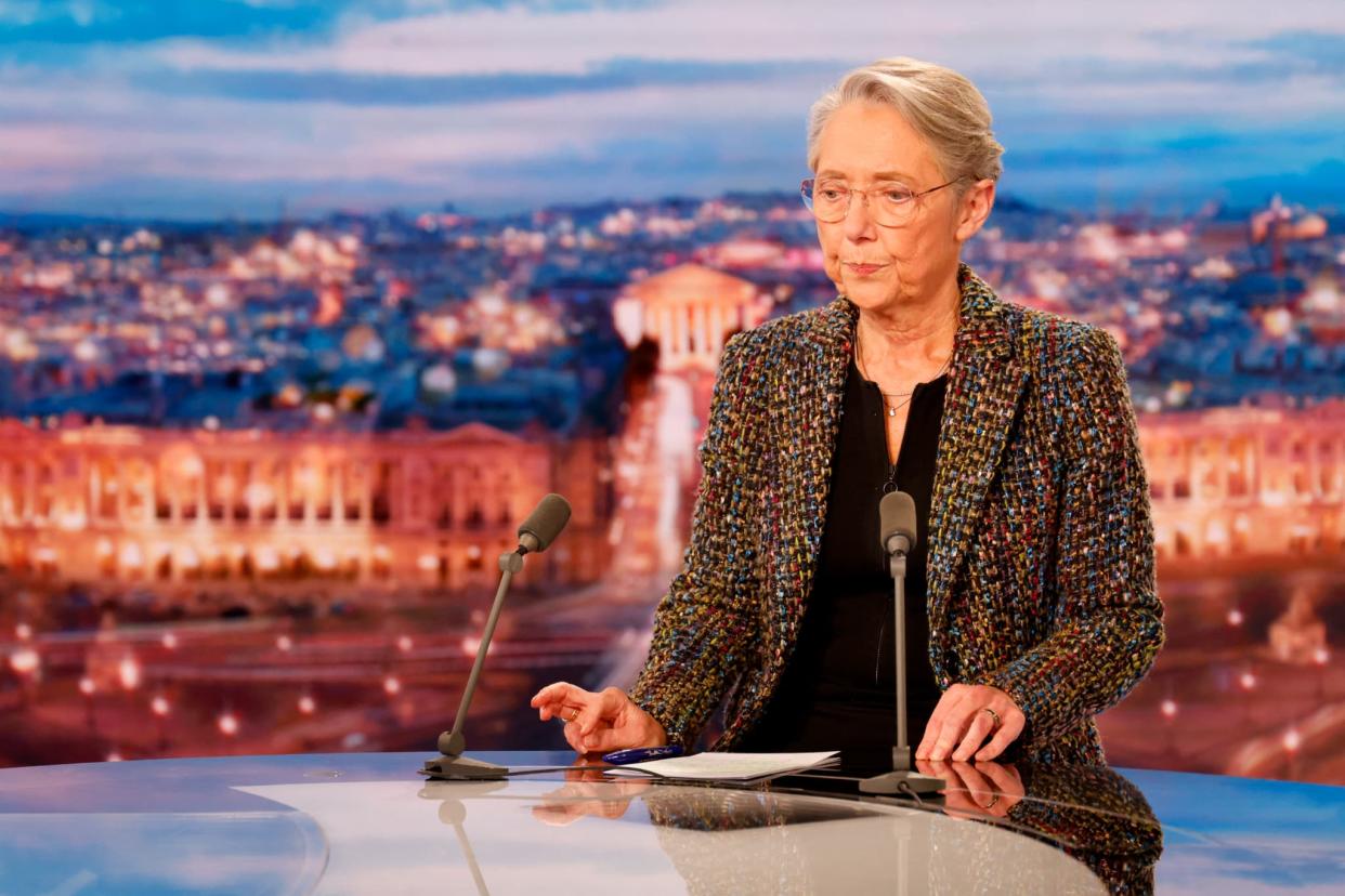 Elisabeth Borne était l'invitée de TF1 ce jeudi soir. - Ludovic MARIN / AFP