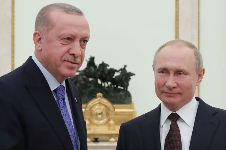 El presidente de Turquía, Recep Tayyip Erdogan, y su homólogo ruso Vladimir Putin