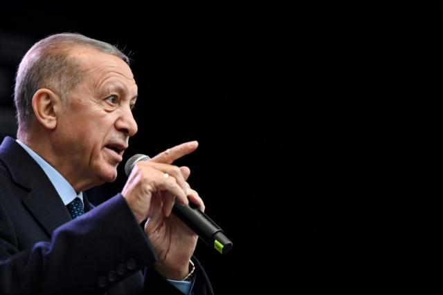 Erdogan participa de ato de campanha em Istambul