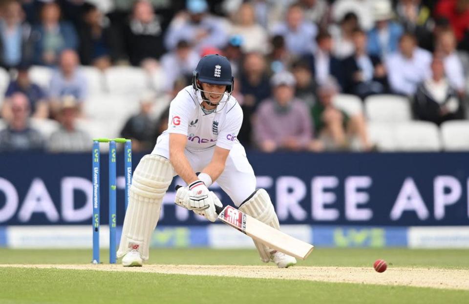 Joe Root hits a remarkable reverse ramp for six off Billy Wagner in the final session of day four.