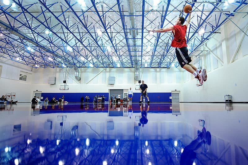 Blake Griffin showed the Clippers his skills during a workout earlier this month at their training center in Playa Vista. Wally Skalij /  Los Angeles Times