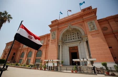 The national flag of Egypt is seen at the main entrance of the Egyptian Museum in Cairo, Egypt June 23, 2016. REUTERS/Amr Abdallah Dalsh