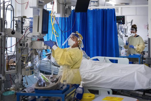 Nurses caring for Covid-19 patients in the Intensive Care Unit (ICU) in St George's Hospital in Tooting, south-west London.  (Photo: Victoria Jones via PA Wire/PA Images)