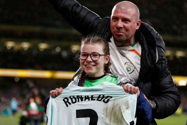 Ronaldo Gifts Jersey To 13-Year-Old Dubliner Who Breaks Onto Pitch