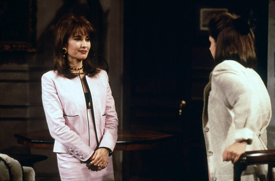 Susan Lucci And Sarah Michelle Gellar Appear On All My Children (ABC  / Disney )