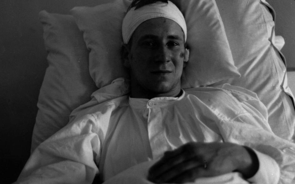 Bobby Charlton in a Munich hospital bed after the Air Disaster of 1958