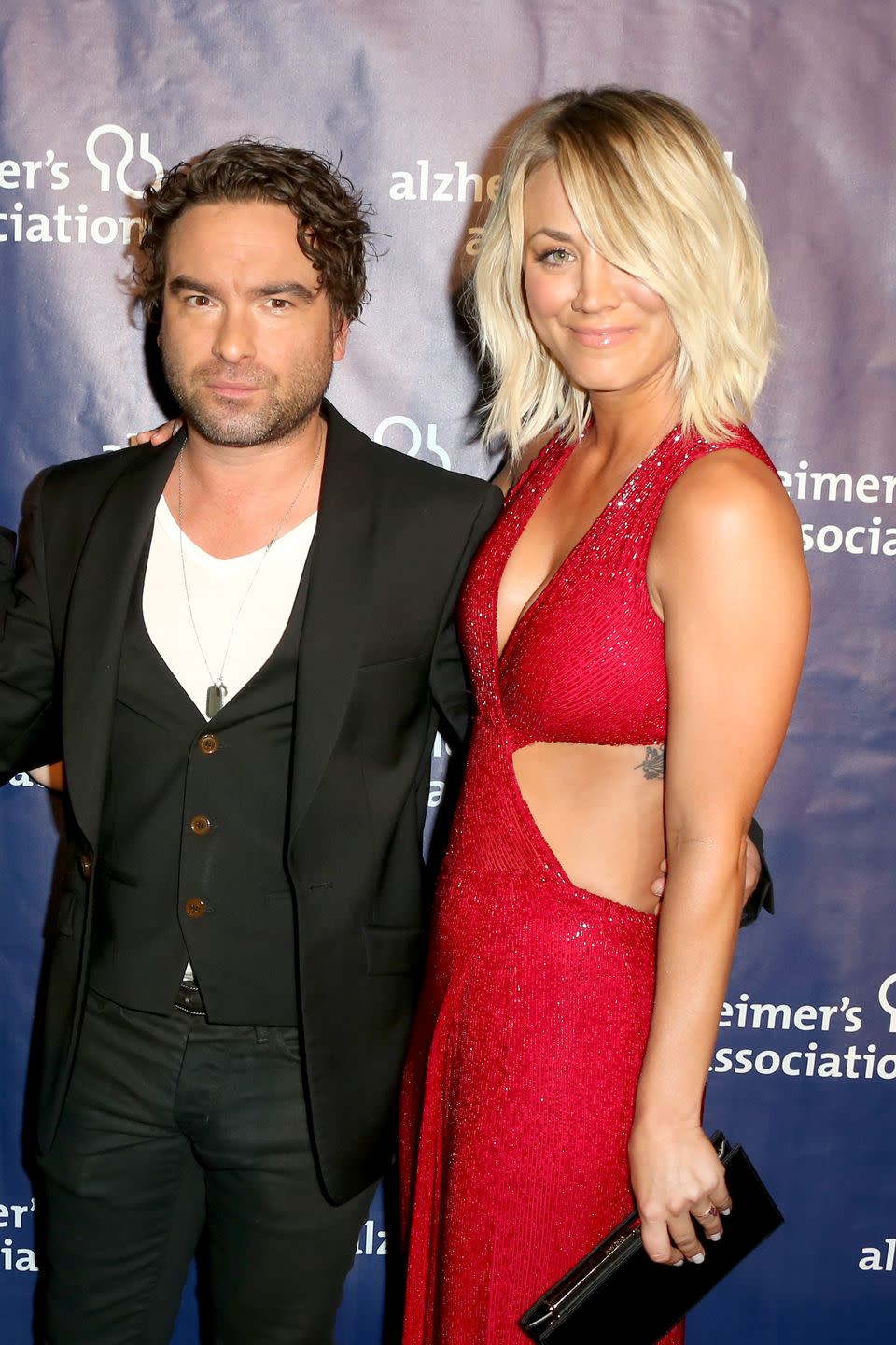 Kaley Cuoco and Johnny Galecki, 2007–09