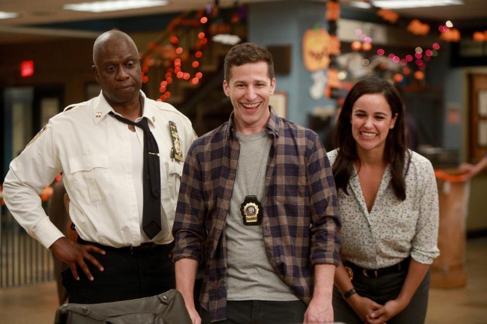 &nbsp;Andre Braugher, Andy Samberg and Melissa Fumero in "Brooklyn Nine-Nine." (Photo: NBC)