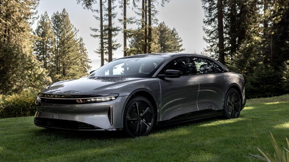 2024 lucid air