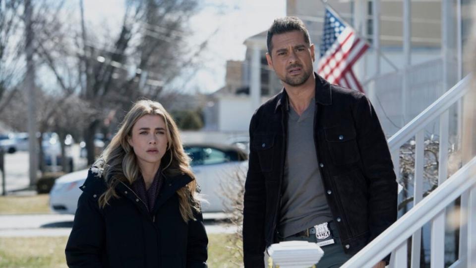 Melissa Roxburgh and JR Ramirez in Manifest Season 4