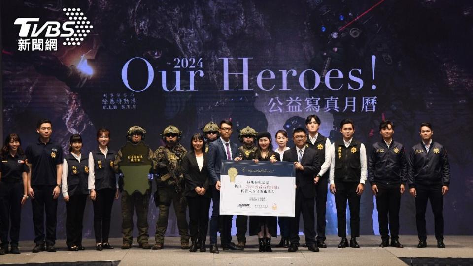 「2024 Our Heroes！公益寫真月曆」發布會。（圖／TVBS）