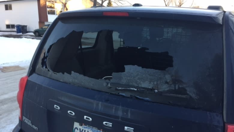 Dozens in St. Charles awake to find vehicle windows smashed in