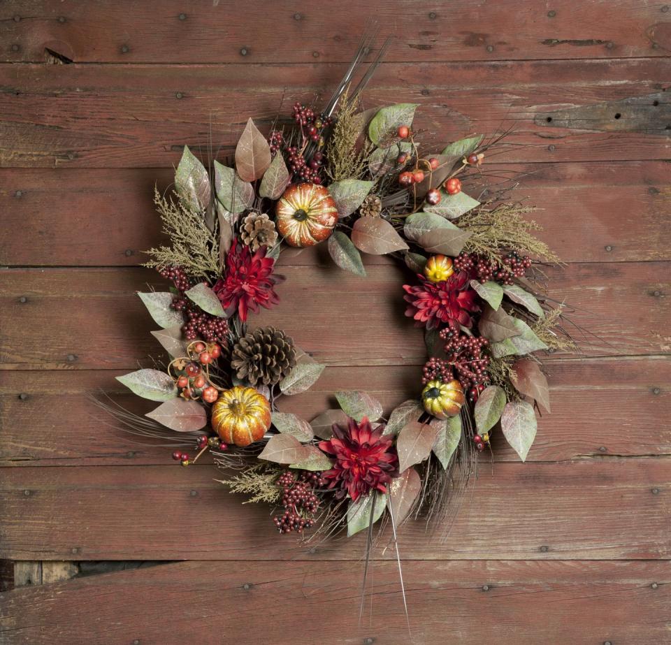 Create an Autumn Wreath