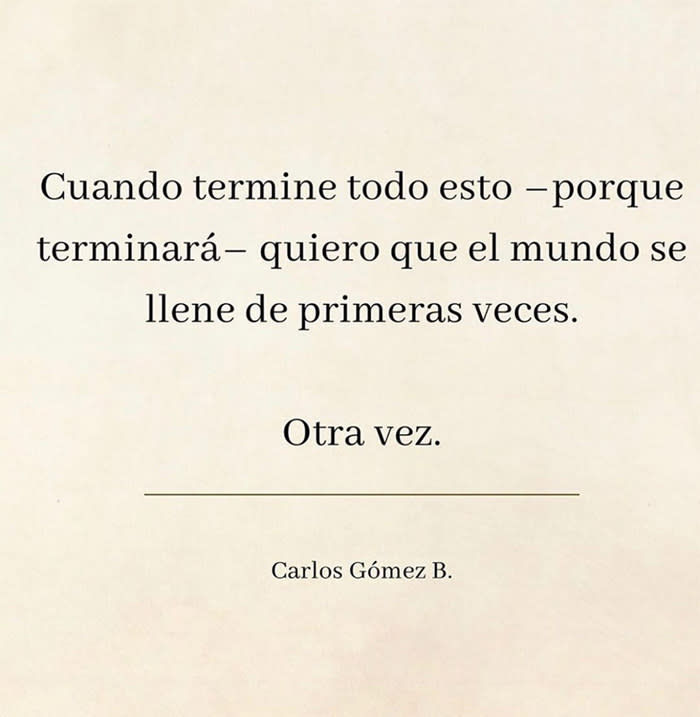 Sara Cabonero compartiendo una reflexión del escritor Carlos Gómez B