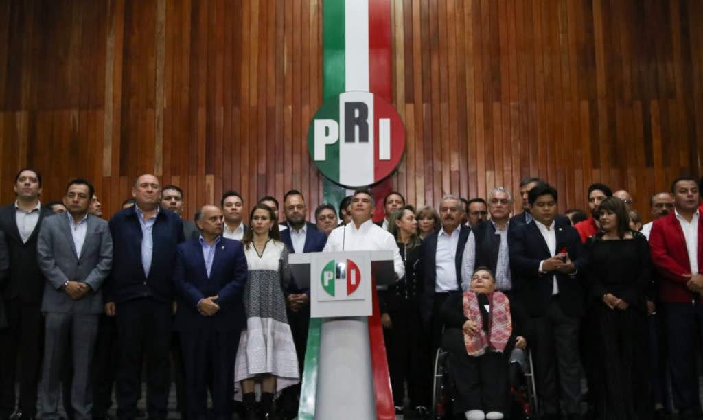 La estructura priísta, encabezada por Alejandro Moreno, irá a las elecciones sin candidato propio. Foto: Animal Político.