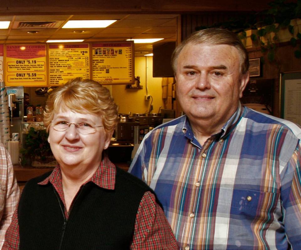 Carol and Ken Hertel pictured at Woodlawn Barn'rds in 2007.