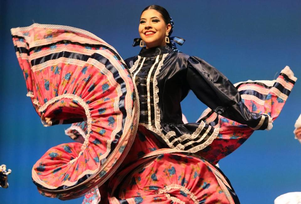 Rikki Hurtado and her Clovis East High colleagues performed dances from Zacatecas at the México Magico show at Roosevelt High School on March 24, 2024. The event was organized by Danza Alianza and Teocalli Cultural Academy.