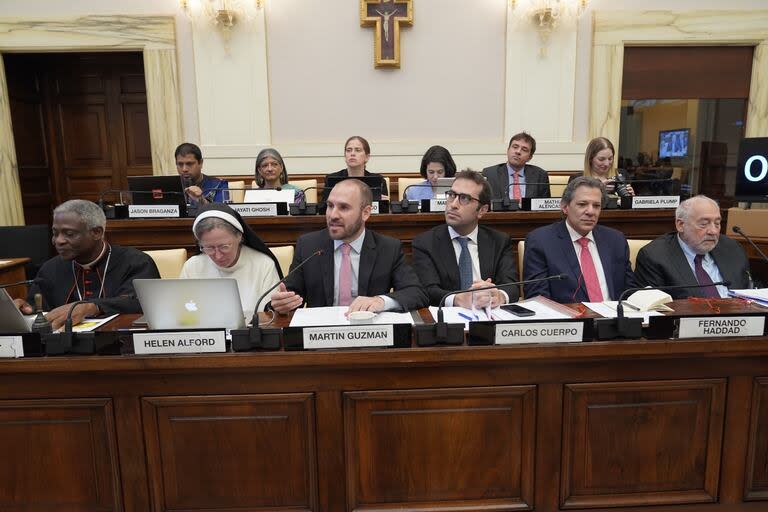 Martín Guzmán, en el Vaticano