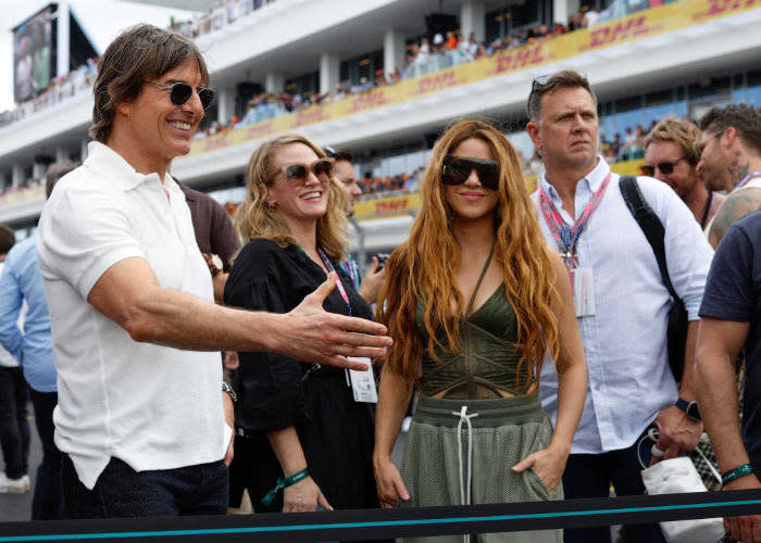 Shakira y Tom Cruise en la Fórmula 1