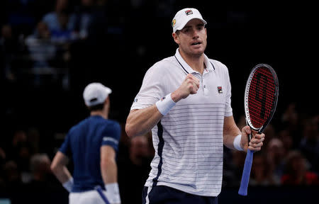 Tennis - Paris Masters tennis tournament men's singles final - Andy Murray of Britain v John Isner of the U.S. - Paris, France - 6/11/2016 - Isner reacts. REUTERS/Gonzalo Fuentes