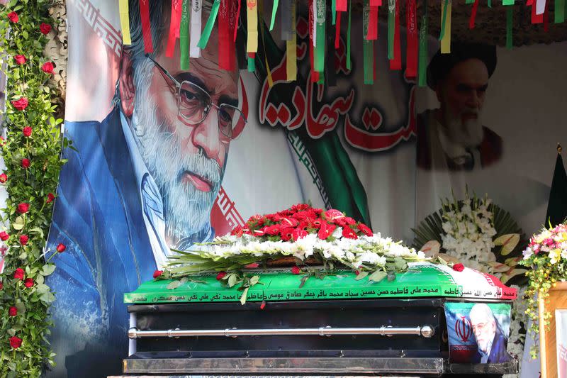 Body of slain top Iranian nuclear scientist to be buried