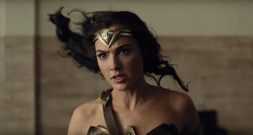 First Look At Kristen Wiig As Barbara Minerva In ‘wonder Woman 1984