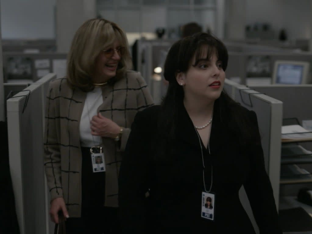 Sarah Paulson as Linda Tripp and Beanie Feldstein as Monica Lewinsky in ‘Impeachment: American Crime Story' (FX/Amazon Prime)