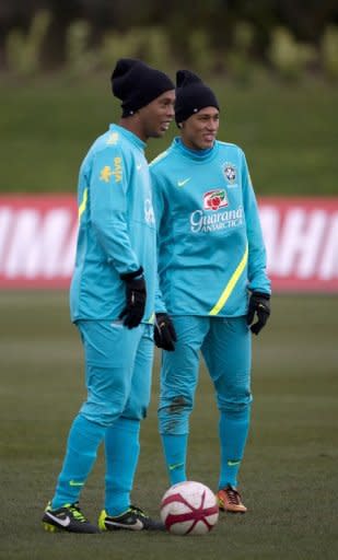 Brasil, sede del próximo Mundial-2014, inicia la segunda etapa de Luiz Felipe Scolari al frente de la auriverde enfrentándose a Inglaterra en Wembley, con una selección a la que regresan jugadores veteranos como Ronaldinho y Luis Fabiano. (AFP | adrian dennis)