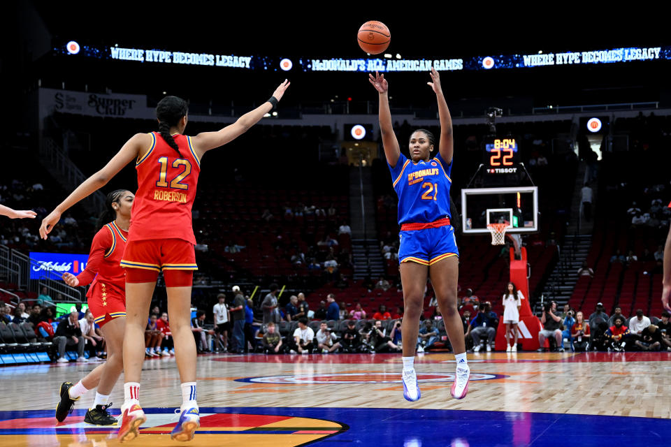 Apr 2, 2024; Houston, TX, USA; McDonald's All American East forward Sarah Strong (21) three point basket during the first half against the McDonald's All American West at Toyota Center. Mandatory Credit: Maria Lysaker-USA TODAY Sports