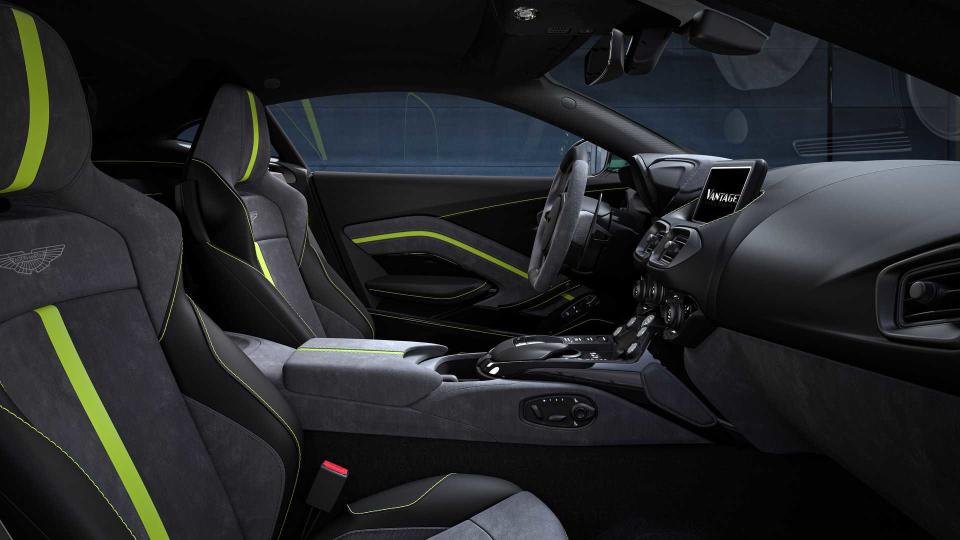 想把新的 F1 安全車帶回家？Aston Martin 發表「Vantage F1 Edition」