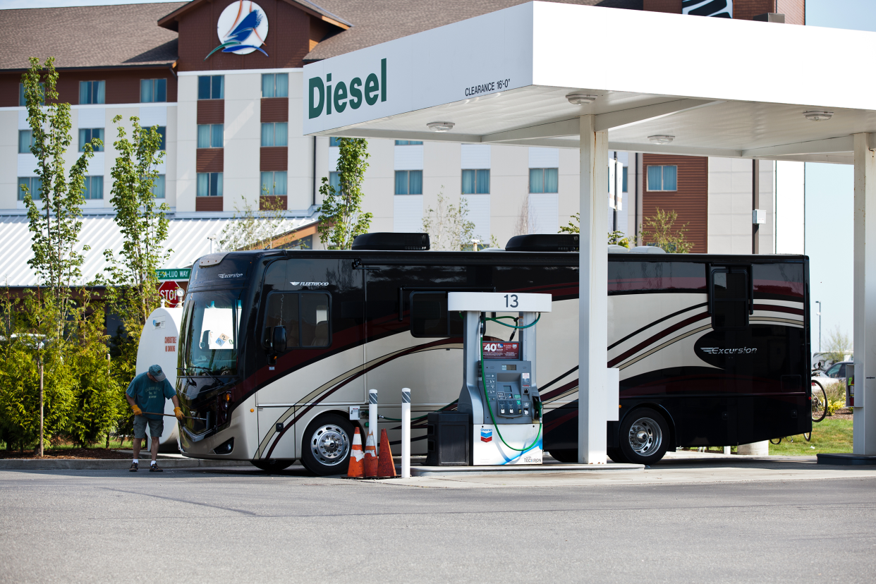 RV pulling into a gas station