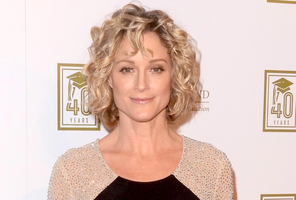 FBI: International Casts Teri Polo in Mystery Role — Could She Be [POSSIBLE  SPOILER]?!