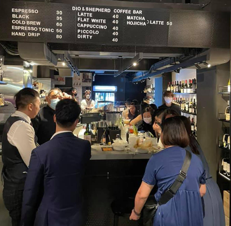 中環Cafe酒吧｜日間Cafe夜晚Bar！鴨巴甸街Dio Store 飲特色咖啡味梅酒