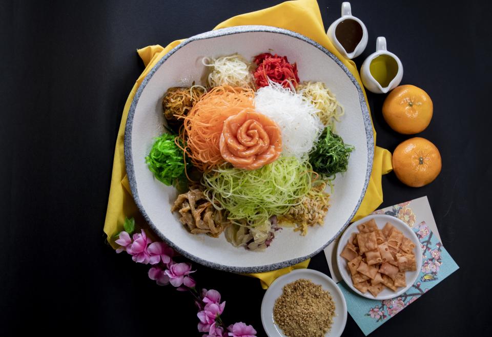 Tajimaya Yakiniku's Abundance Yu Sheng. (PHOTO: Tajimaya)