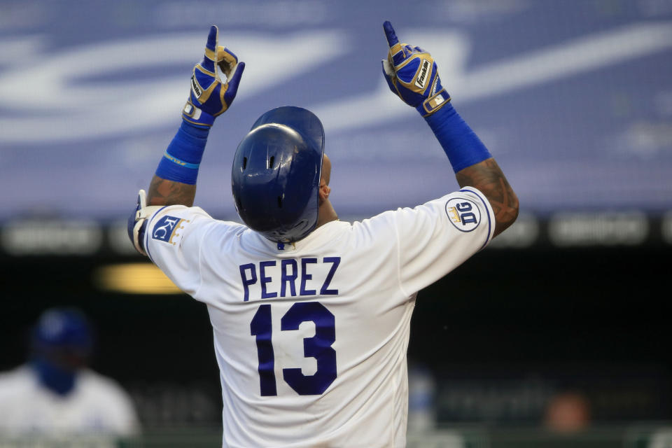 Kansas City Royals' Salvador Perez celebrates his solo home run during the fourth inning of a baseball game against the Minnesota Twins at Kauffman Stadium in Kansas City, Mo., Saturday, Aug. 8, 2020. (AP Photo/Orlin Wagner)