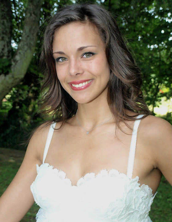 <p><b>Miss Bourgogne 2012</b></p> Miss Bourgogne 2012 s'appelle Marine Lorphelin. Elle a 19 ans et mesure 1m 76. Miss Bourgogne est étudiante en médecine.